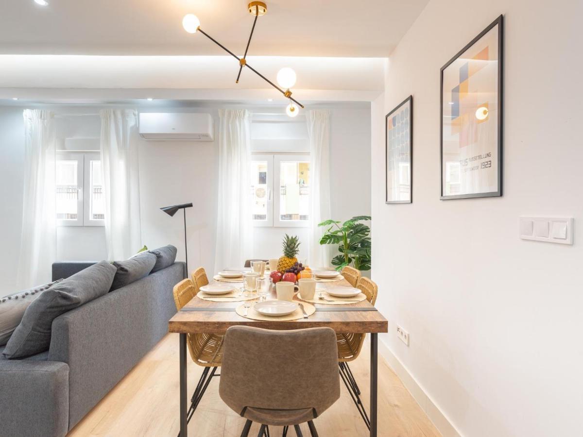 Gorgeous Renovated Apartment 2Br Ac Málaga Exterior foto